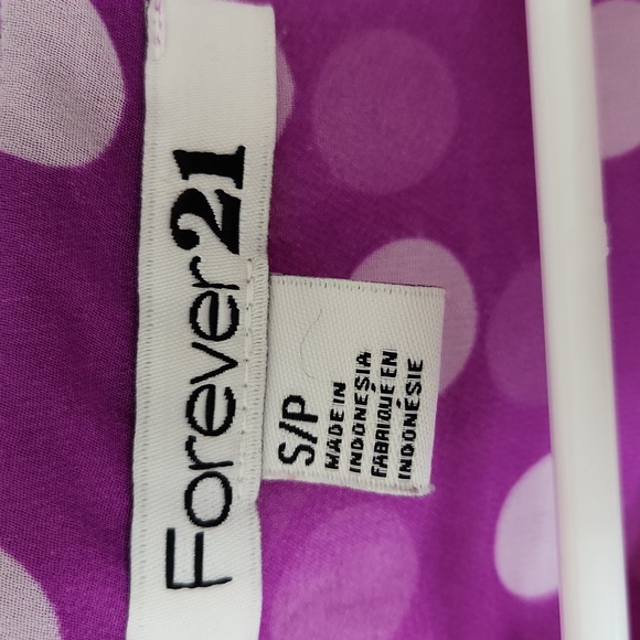 Forever 21 Sheer Top S/P - Picture 2 of 2